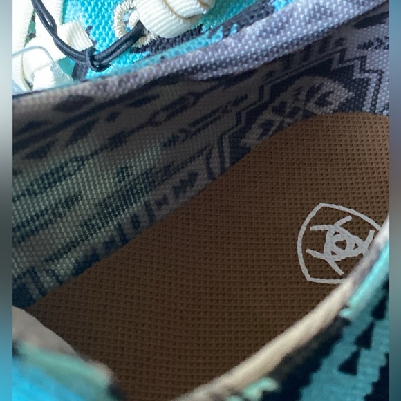 Turquoise Saddle Blanket ARIOT HILO Aztec Patterned Slip-On Sneakers NWT - Picture 12 of 13